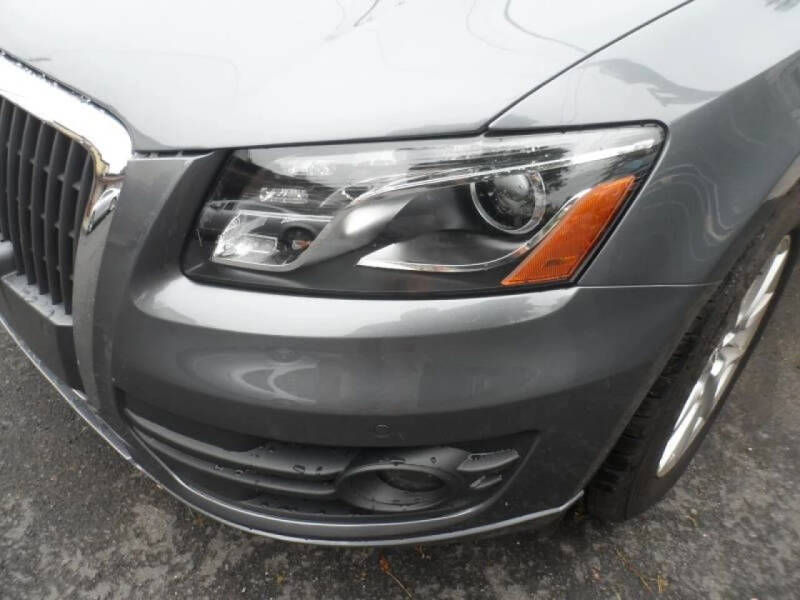 2012 Audi Q5 2.0T quattro Premium Plus