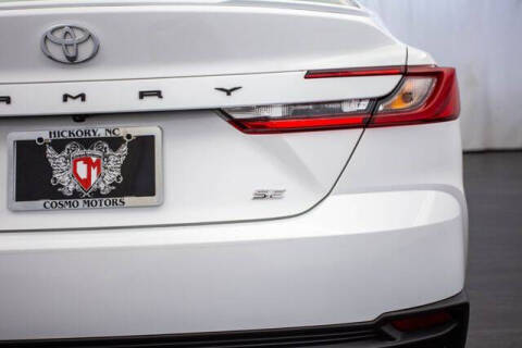 2025 Toyota Camry SE