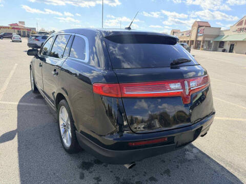 2018 Lincoln MKT Reserve