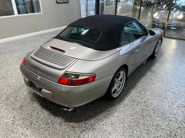 2002 Porsche 911 Carrera 4