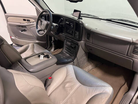 2002 GMC Sierra 1500 Denali