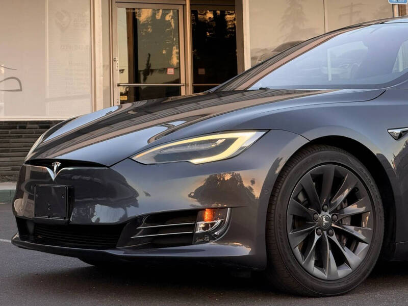 2018 Tesla Model S
