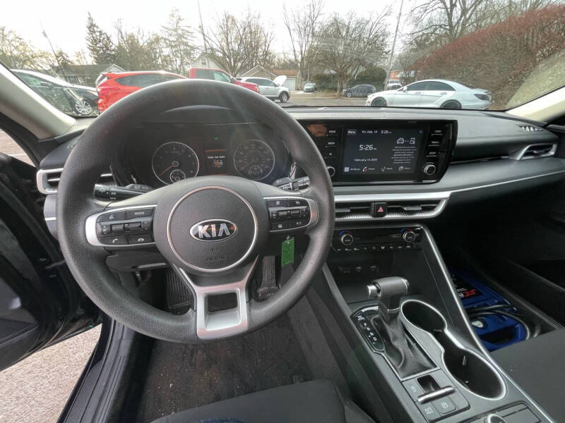 2021 Kia K5 LX