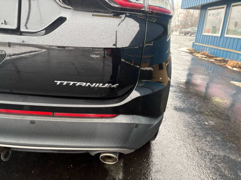 2016 Ford Edge Titanium