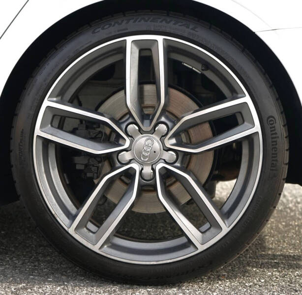 2015 Audi S3 2.0T quattro Prestige