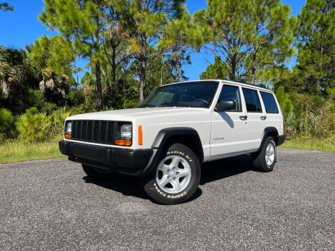 2000 Jeep Cherokee for sale at VICTORY LANE AUTO SALES in Port Richey FL