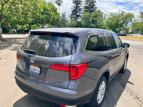2017 Honda Pilot LX