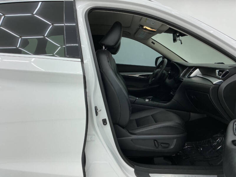 2019 Infiniti QX50 Luxe