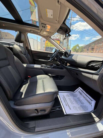 2021 Nissan Rogue SL