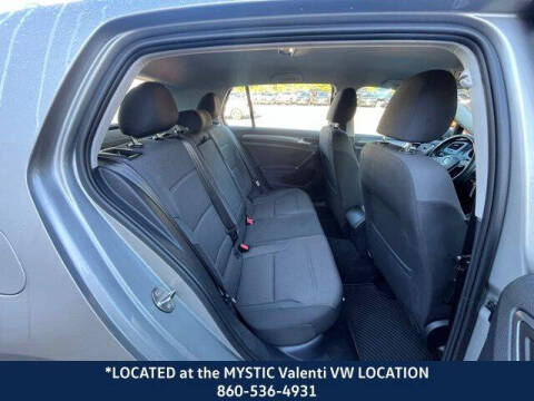 2019 Volkswagen Golf S