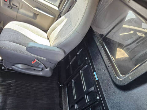 2022 Chevrolet Express 3500