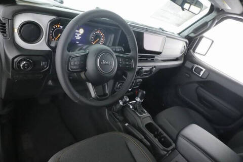 2026 Jeep Gladiator Sport S