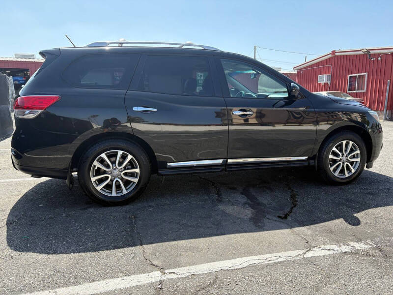2015 Nissan Pathfinder SL