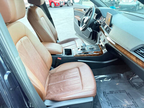 2018 Audi Q5 2.0T quattro Premium Plus