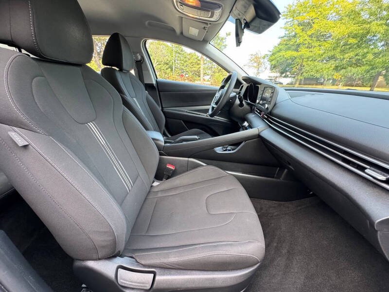 2021 Hyundai Elantra SEL