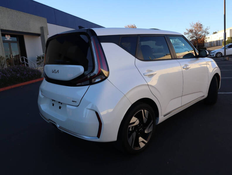 2023 Kia Soul GT-Line