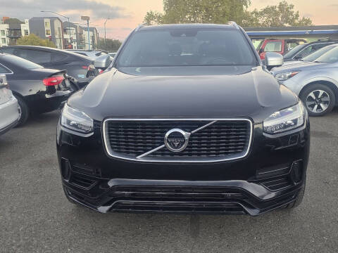 2016 Volvo XC90 T8 eAWD R-Design