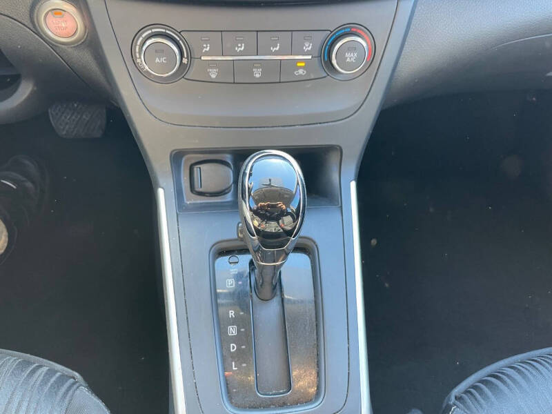 2016 Nissan Sentra SV