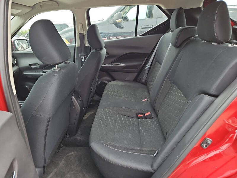 2024 Nissan Kicks SV