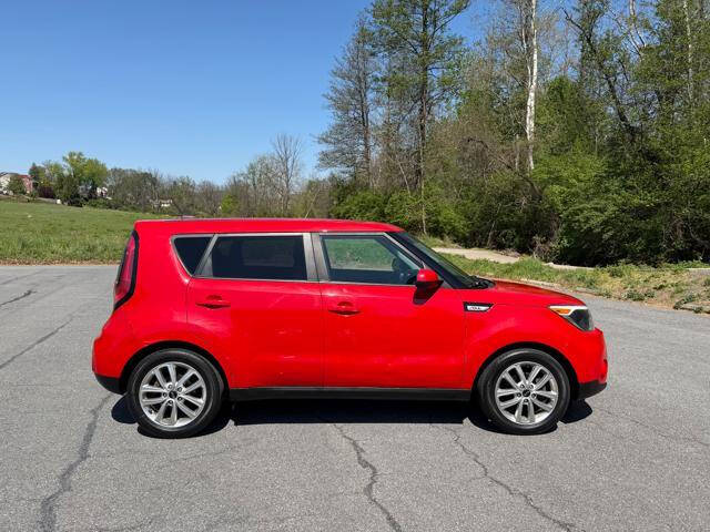 2017 Kia Soul +