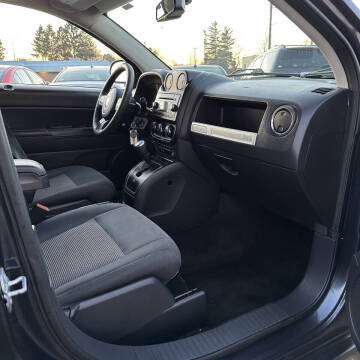 2016 Jeep Compass Sport