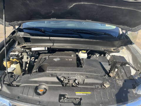 2013 Nissan Pathfinder SL