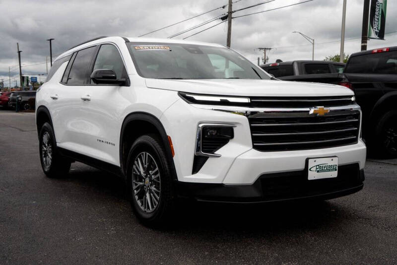 2024 Chevrolet Traverse LT