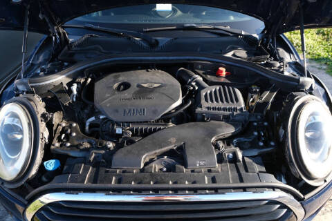 2017 MINI Clubman Cooper