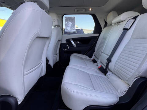 2022 Land Rover Discovery Sport P250 SE