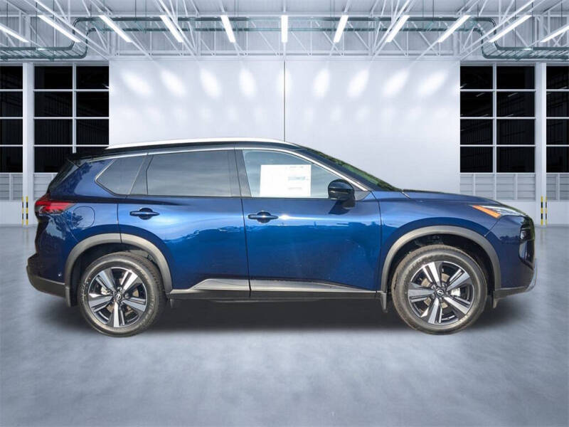 2025 Nissan Rogue SL