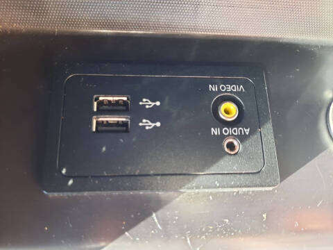 2017 Nissan Pathfinder SV