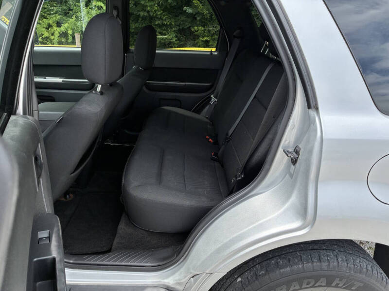 2009 Ford Escape XLT