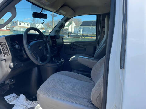 2018 Chevrolet Express 2500