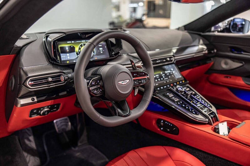 2026 Aston Martin Vantage Roadster