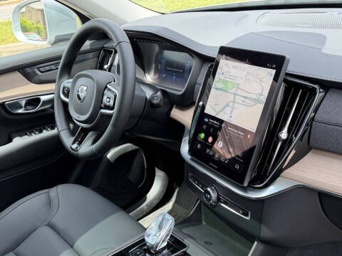 2026 Volvo XC90 B6 Plus 7P