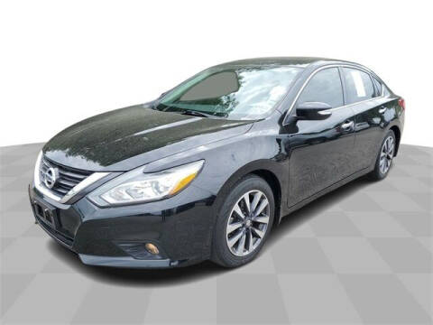 2016 Nissan Altima for sale at Strosnider Chevrolet in Hopewell VA