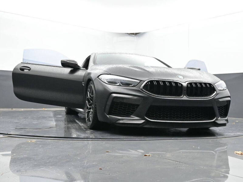 2020 BMW M8