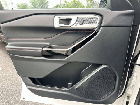2023 Ford Explorer ST-Line