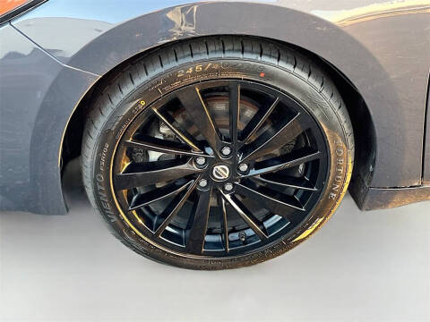 2021 Nissan Maxima 3.5 Platinum