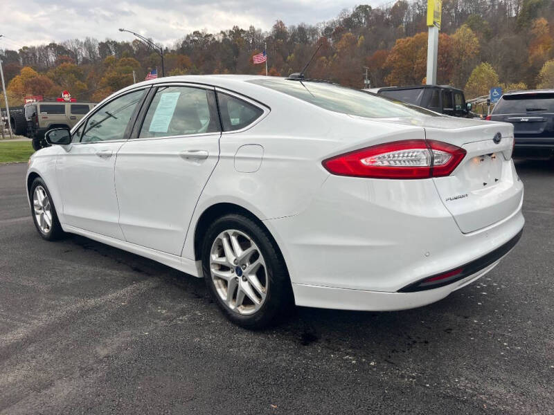 2015 Ford Fusion SE
