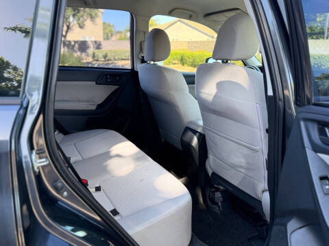2015 Subaru Forester 2.5i