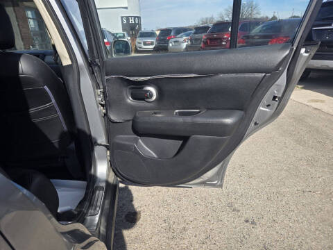 2009 Nissan Versa 1.8 SL