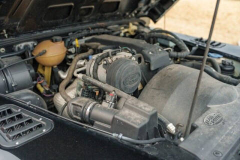 1985 Land Rover Defender 90 2.4L PUMA