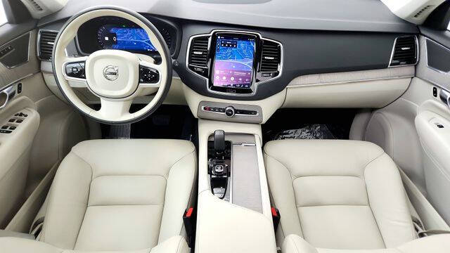 2025 Volvo XC90 B6 Plus Bright Theme 7P