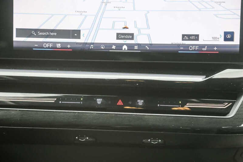 2025 BMW 5 Series 530i