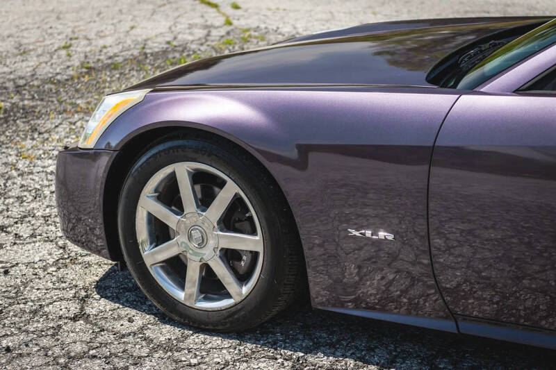 2004 Cadillac XLR