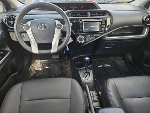 2015 Toyota Prius c Two