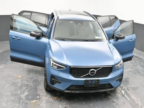2024 Volvo XC40