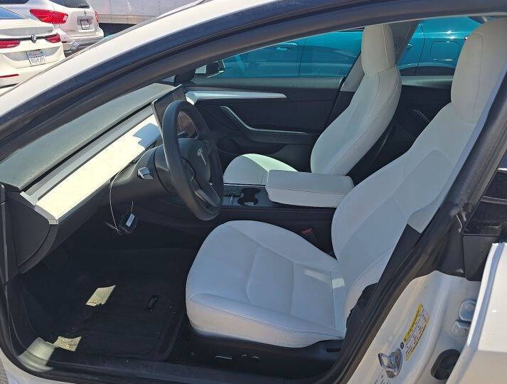 2021 Tesla Model 3 Standard Range Plus