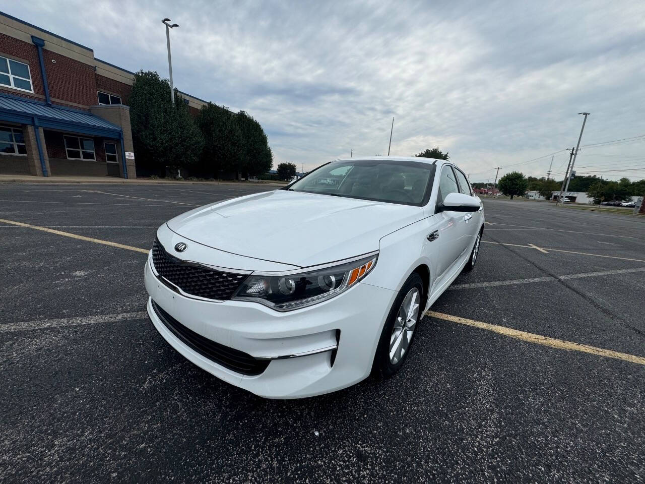 2017 Kia Optima for sale at KAISER MOTOR CARS.LLC in Bowling Green, KY